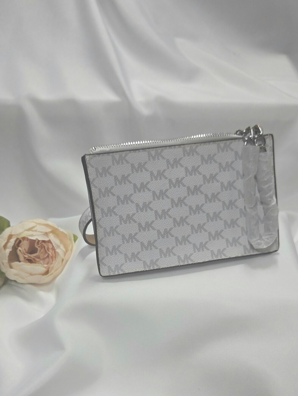Michael Kors Signature Waist Bag Fanny Pack Logo Print Belt Bag